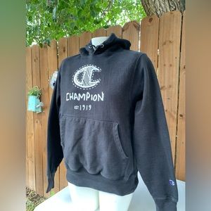 Vintage Champion reverse weave hoodie size Small.